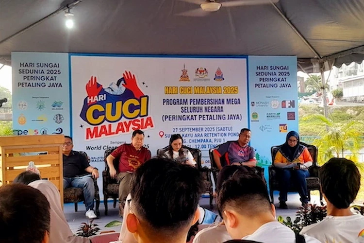 Sungai Kayu Ara Restoration: A Leo Club Initiative